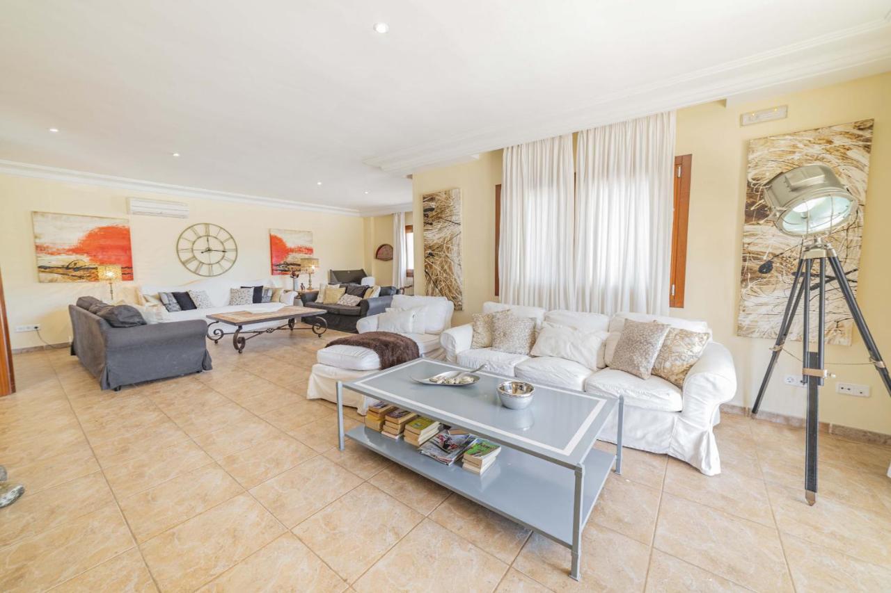 Villa Can Magnus Alcudia  Eksteriør billede